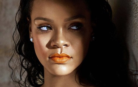Rihanna je nejlépe placená zpěvačka
