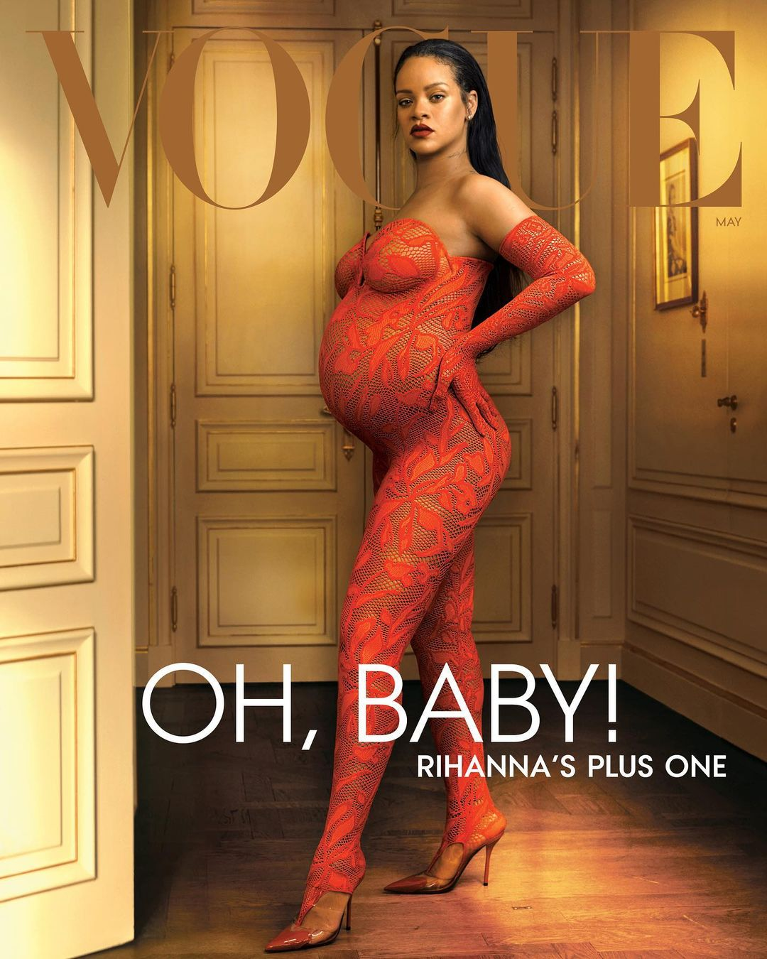 Rihanna se prsí na titulce Vogue