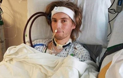 Nemocnému mladíkovi (†19) odmítli dát kvůli marihuaně nové plíce: Po operaci zemřel