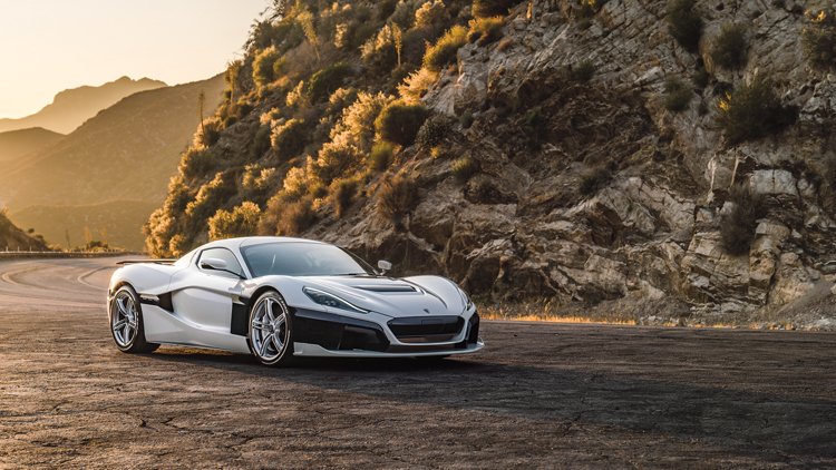 Světové proslulosti značka Rimac dosáhla, když v prvním modelu Concept_One havaroval bývalý moderátor pořadu Top Gear Richard Hammond