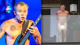 Naháč Flea z Red Hot Chili Peppers: Vystavoval se nahý na balkoně!