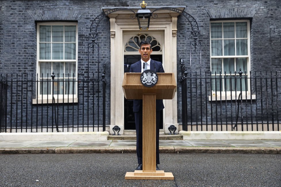 Nový britský premiér Rishi Sunak (25.10.2022)