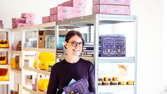 Petra Novotná - autorka Velké knihy snů a Velké knihy pro čarodějky Petra Novotná - autorka Velké knihy snů a Velké knihy pro čarodějky