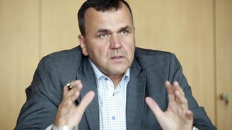 Řízení letového provozu nad Evropou nefunguje. Politikům to nevadí, říká šéf českých dispečerů Řízení letového provozu nad Evropou nefunguje. Politikům to nevadí, říká šéf českých dispečerů