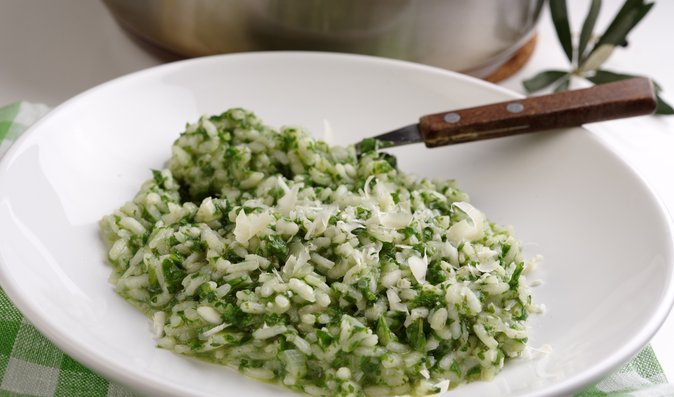 Špenátové rizoto s citronem a parmezánem