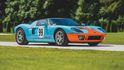 Ford GT z roku 2006 v minulosti vlastnil slavný hokejista Wayne Gretzky Ford GT z roku 2006 v minulosti vlastnil slavný hokejista Wayne Gretzky