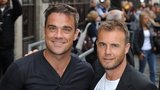 Trapas: Robbie Williams na koncertě zapomněl text své hitovky!