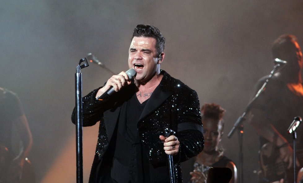 Robbie Williams na koncertě v Miláně