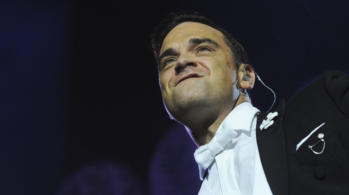 Britský zpěvák Robbie Williams vystoupili 26. dubna v Praze. 