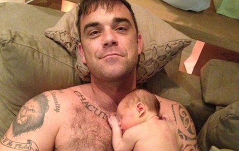 Robbie chce být dobrým otcem.