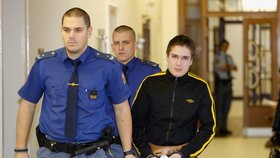 Soud projednával odvolání v případu Slováka Róberta Agóče, který loni v březnu bodl do krku náhodně vybraného spolucestujícího v pražském metru.