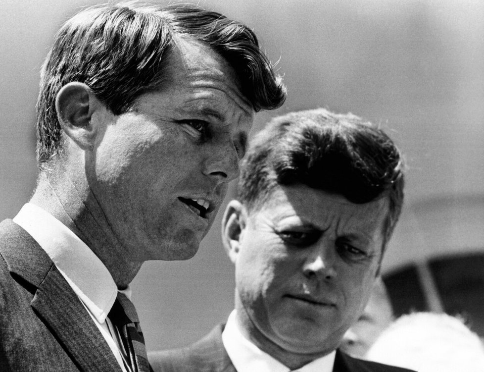 Bobby a John Kennedyovi