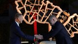 Fico v Praze: S Babišem odhalil sochu česko-slovenského přátelství
