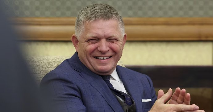 Slovenský premiér Robert Fico na návštěvě Pekingu