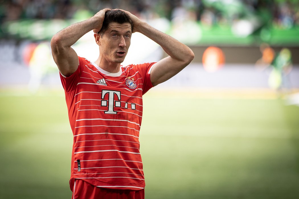 Polský šutér Robert Lewandowski se dočkal odchodu z Bayernu
