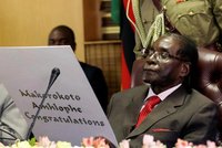 Prezident oslavil narozeniny za 25 milionů. Mugabeho večírek rozlítil lid