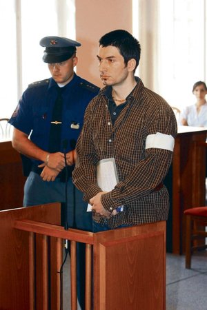 Robert Neff Novák půl roku po vraždě stanul v pátek před soudem