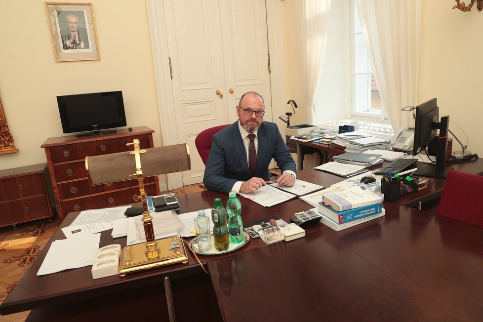 Ministr školství Robert Plaga (ANO) poskytl Blesk Zprávám rozhovor.