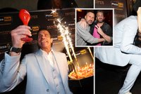 Divoká narozeninová párty pornoherce Rosenberga: Sex a falešná kůže!