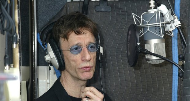 Zpěvák robin Gibb z kapely Bee Gees