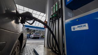 Nákup benzinek Robin Oil je popřením greendealovského programu vlády Nákup benzinek Robin Oil je popřením greendealovského programu vlády
