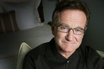Robin Williams spáchal sebevraždu.