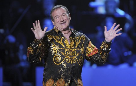 Robin Williams rozdával smích i slzy. Jeho herecké výkony byly doslava okouzlující.