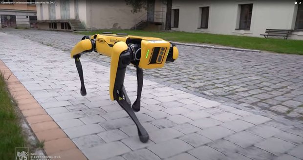 Vědci z ČVUT pustili do podzemí Prahy robopsa, pomůže s virtuální mapou i výzkumem