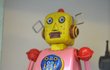 Robot pro děti - Ukázka starší robotické hračky, která pochází z 80. let.