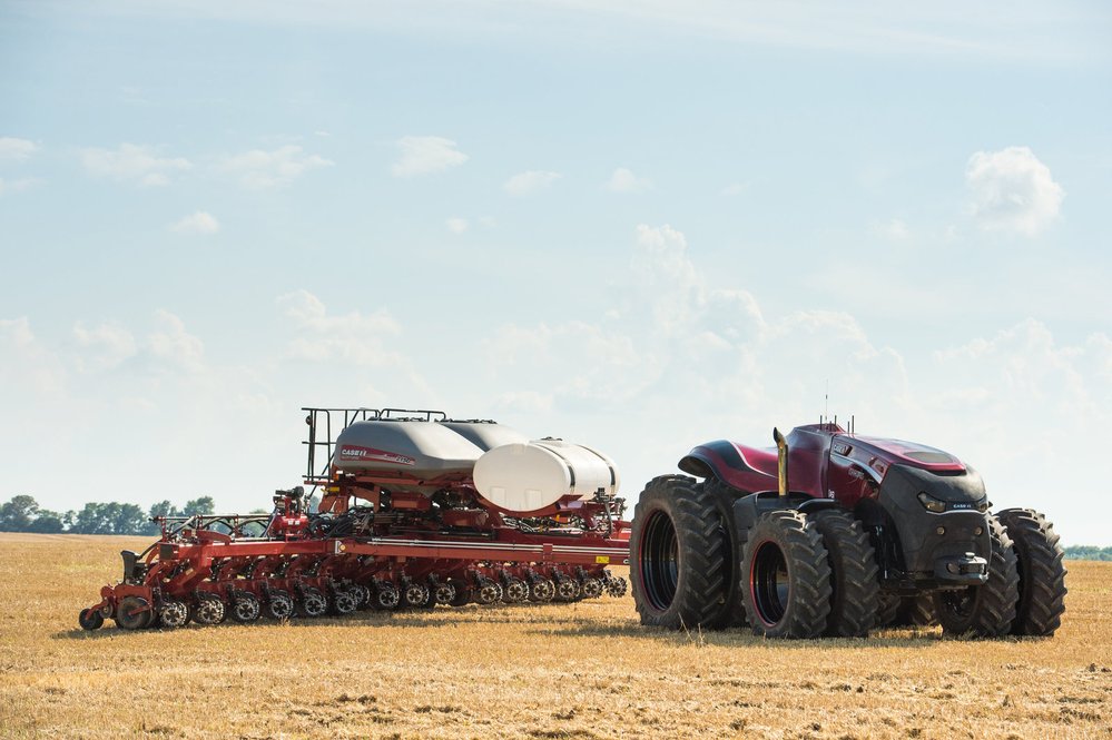 Autonomní traktor – budoucnost v zemědělství