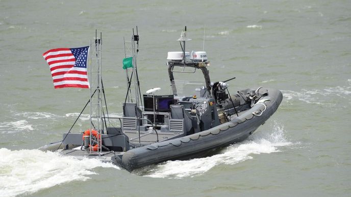 robotický strážní člun US NAVY