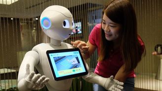 Budoucnost bankovnictví: část pracovníků nahradí roboti. Pobočky budou komunitními místy