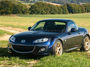 Mazda MX-5 třetí generace dostala šestiválec. Rocketeer slibuje 304 koní a hmotnost lehce přes tunu