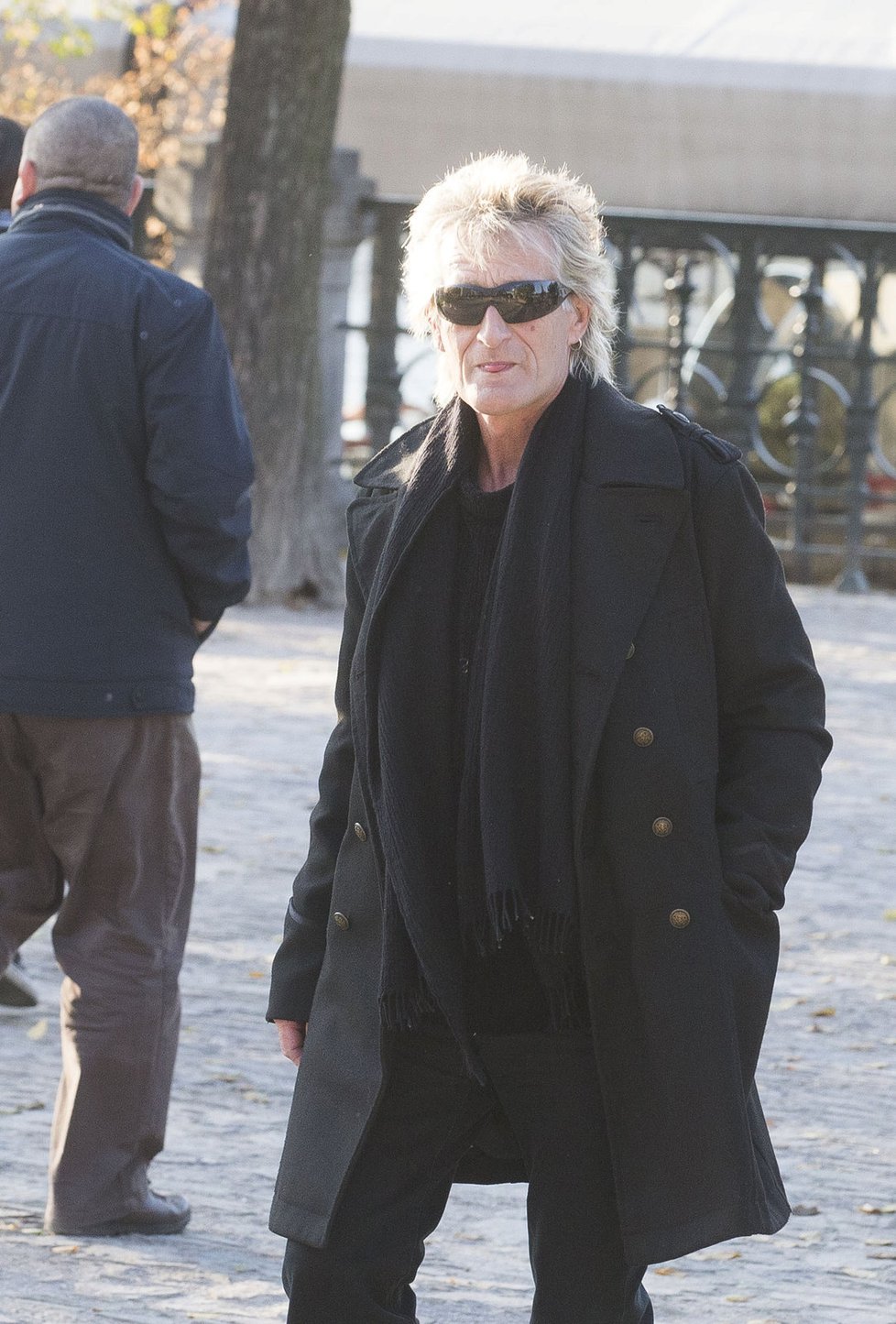 Rod Stewart na procházce Prahou