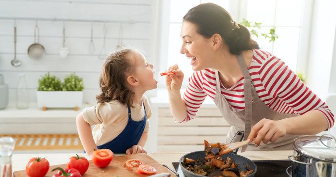 6 snadných obědů, které zvládnete nachystat doma v karanténě vy i děti