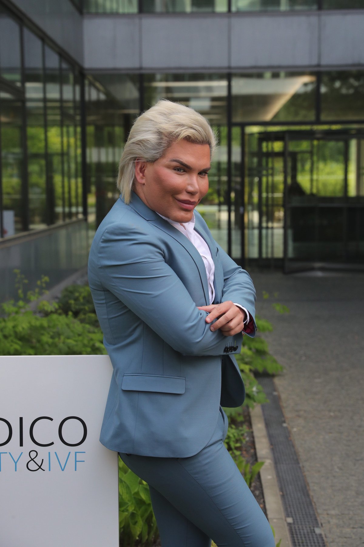 Živý Ken Rodrigo Alves