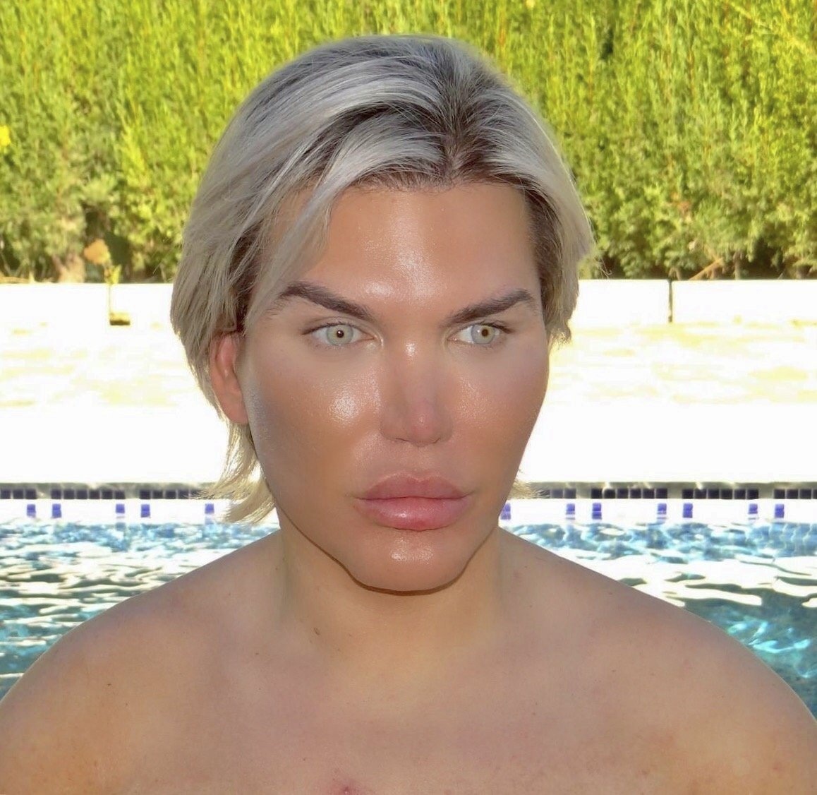 Živý Ken Rodrigo Alves