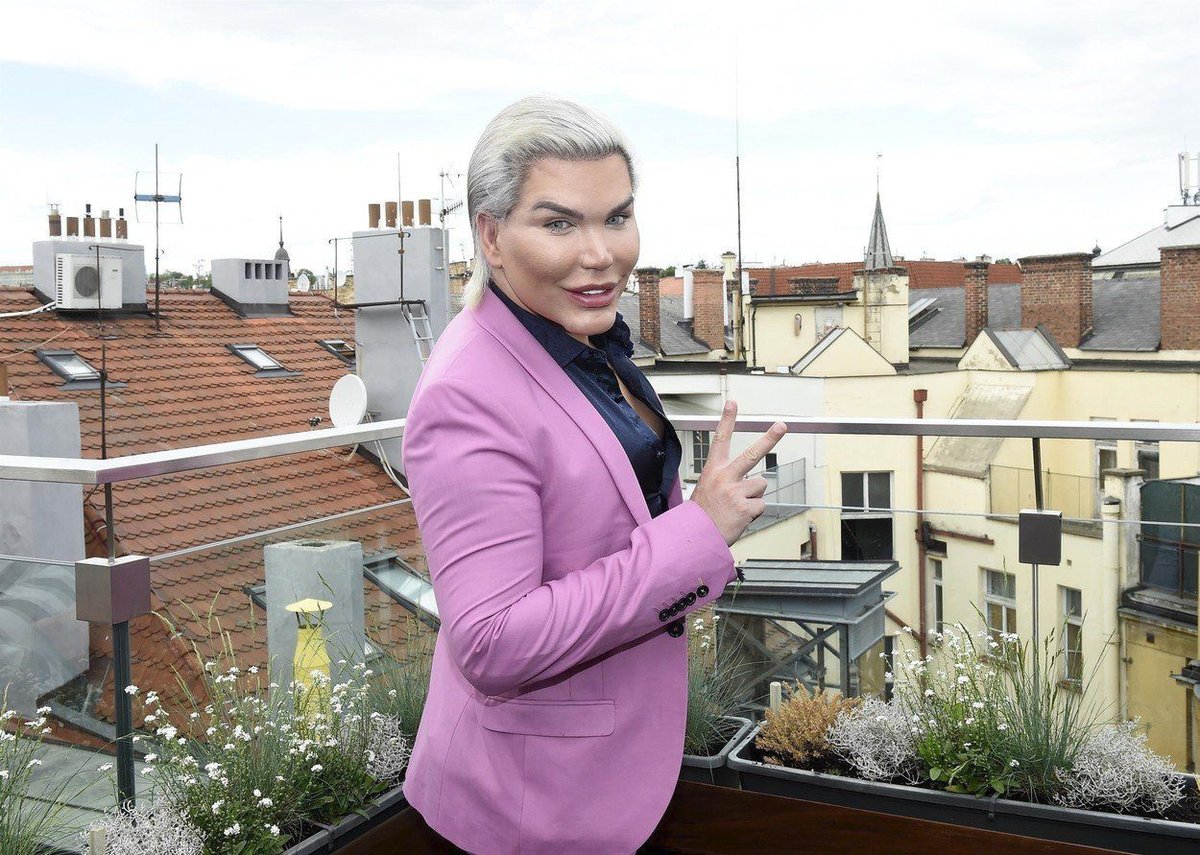 Živý Ken Rodrigo Alves