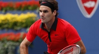 Federer získal 64. titul a dotáhl se na Samprase