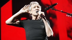 Roger Waters se po kontroverzních výrocích o Ukrajině chystá i do Prahy. Jaká bude jeho show?