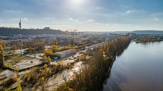 Ranní check: Sekyra kupuje další pozemky na Rohanském ostrově, tržby mmcité výrazně rostly