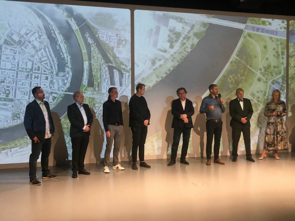 Zástupci města představili vítězný návrh na budoucí podobu Rohanského parku