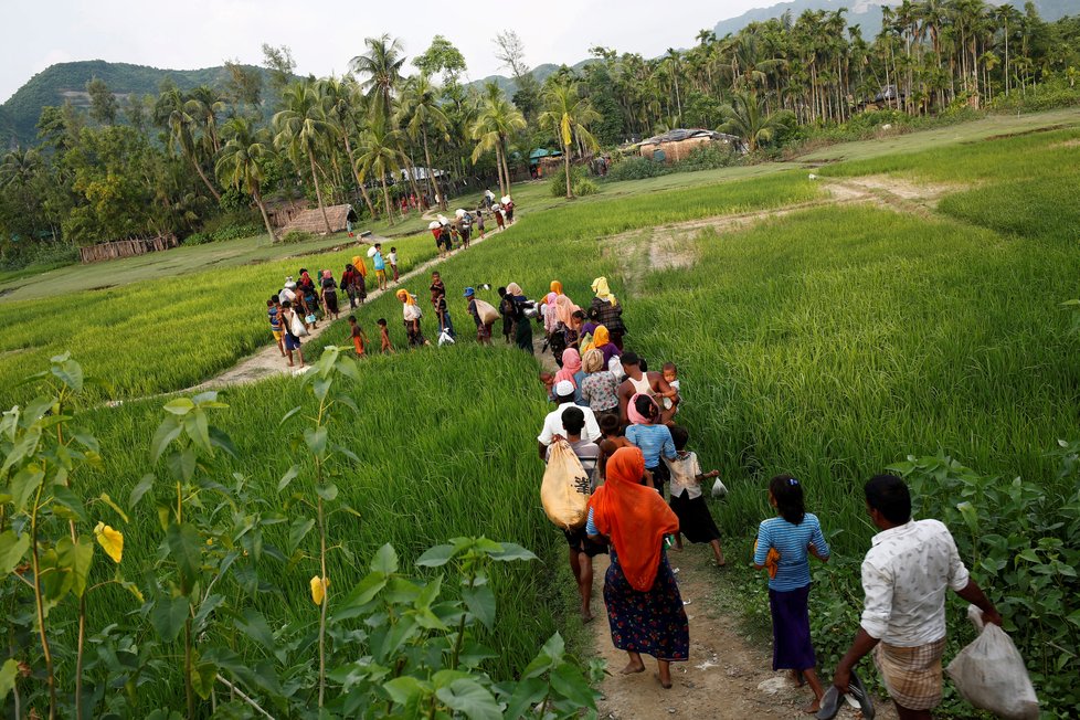 Rohingyjští uprchlíci prchají ze země.