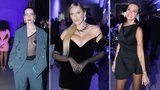 Extravagantní modely domu Mugler představily slavné Češky: Přetékající dekolt Hejdové a nálepky na ňadrech! 