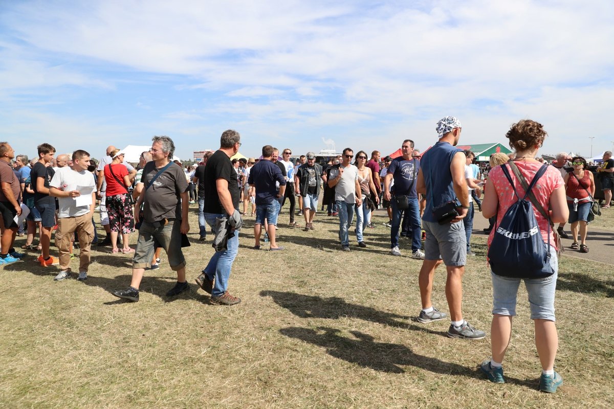 Na koncert Rolling Stones do Prahy dorazily desetitisíce fanoušků.