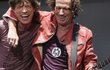 Jagger se stal idolem žen i dívek, na Richardsovi jsou vidět spíše známky užívání drog a alkoholu Jagger se stal idolem žen i dívek, na Richardsovi jsou vidět spíše známky užívání drog a alkoholu