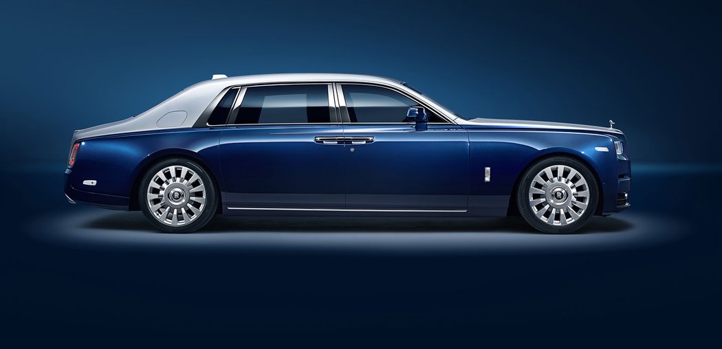 Rolls-Royce Phantom Privacy Suite