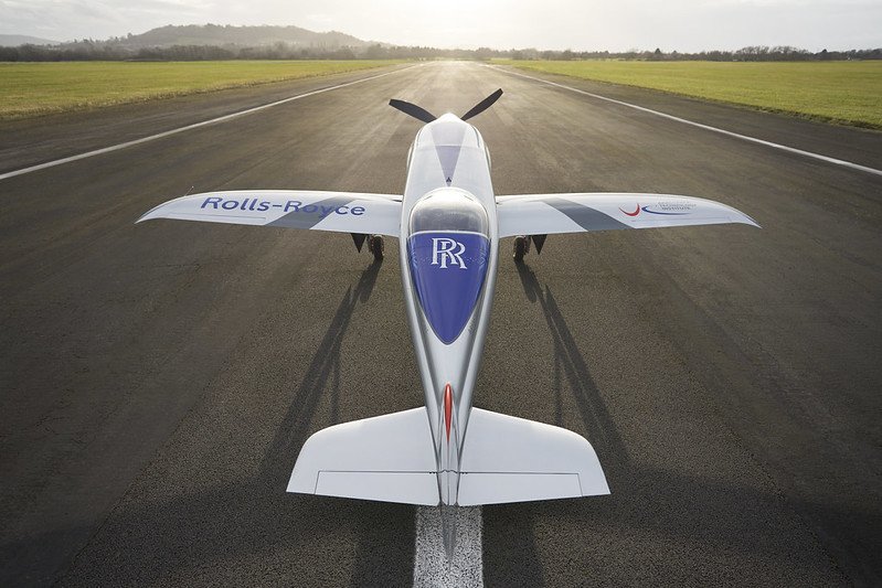 Rolls-Royce Spirit of Innovation - hodně rychlé elektrické letadlo.