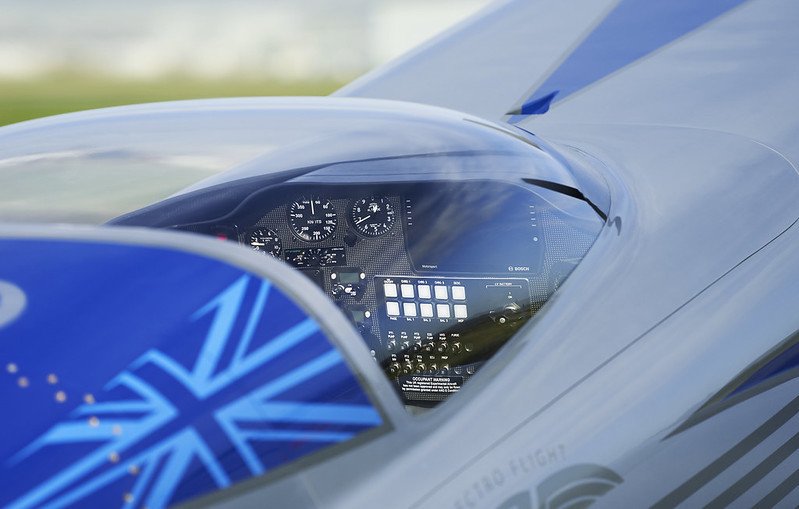 Rolls-Royce Spirit of Innovation - hodně rychlé elektrické letadlo.