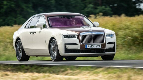 TEST Rolls-Royce Ghost Amber Roads – Po jantarové stezce